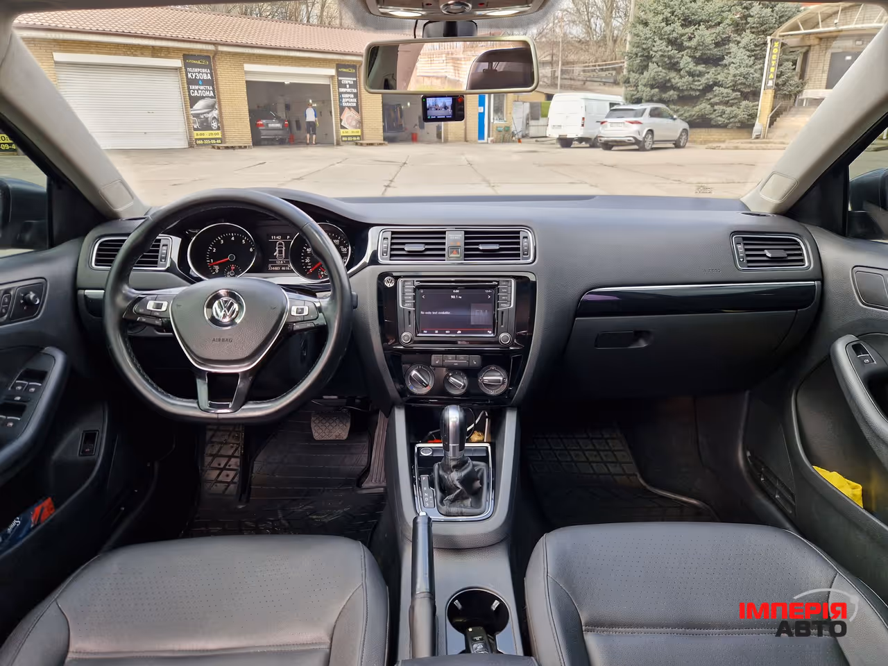 Volkswagen Jetta - фото 25