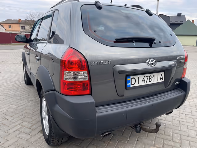 Hyundai Tucson - фото 2