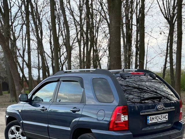 Kia Sportage - фото 1