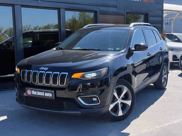 Jeep Cherokee - фото 1