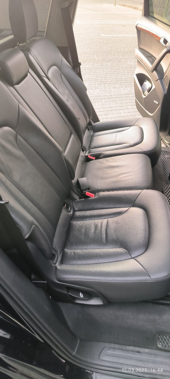 Audi Q7 - фото 4