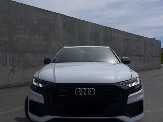 Audi Q8 - фото 2