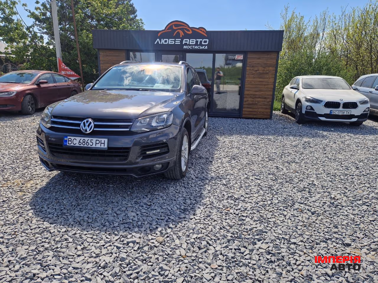Volkswagen Touareg - фото 1