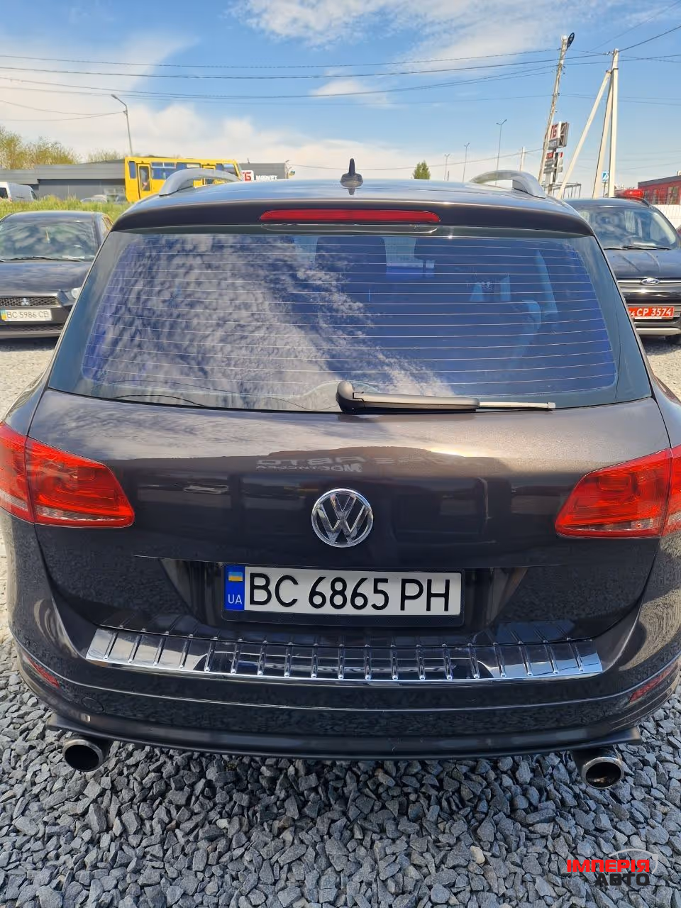 Volkswagen Touareg - фото 6