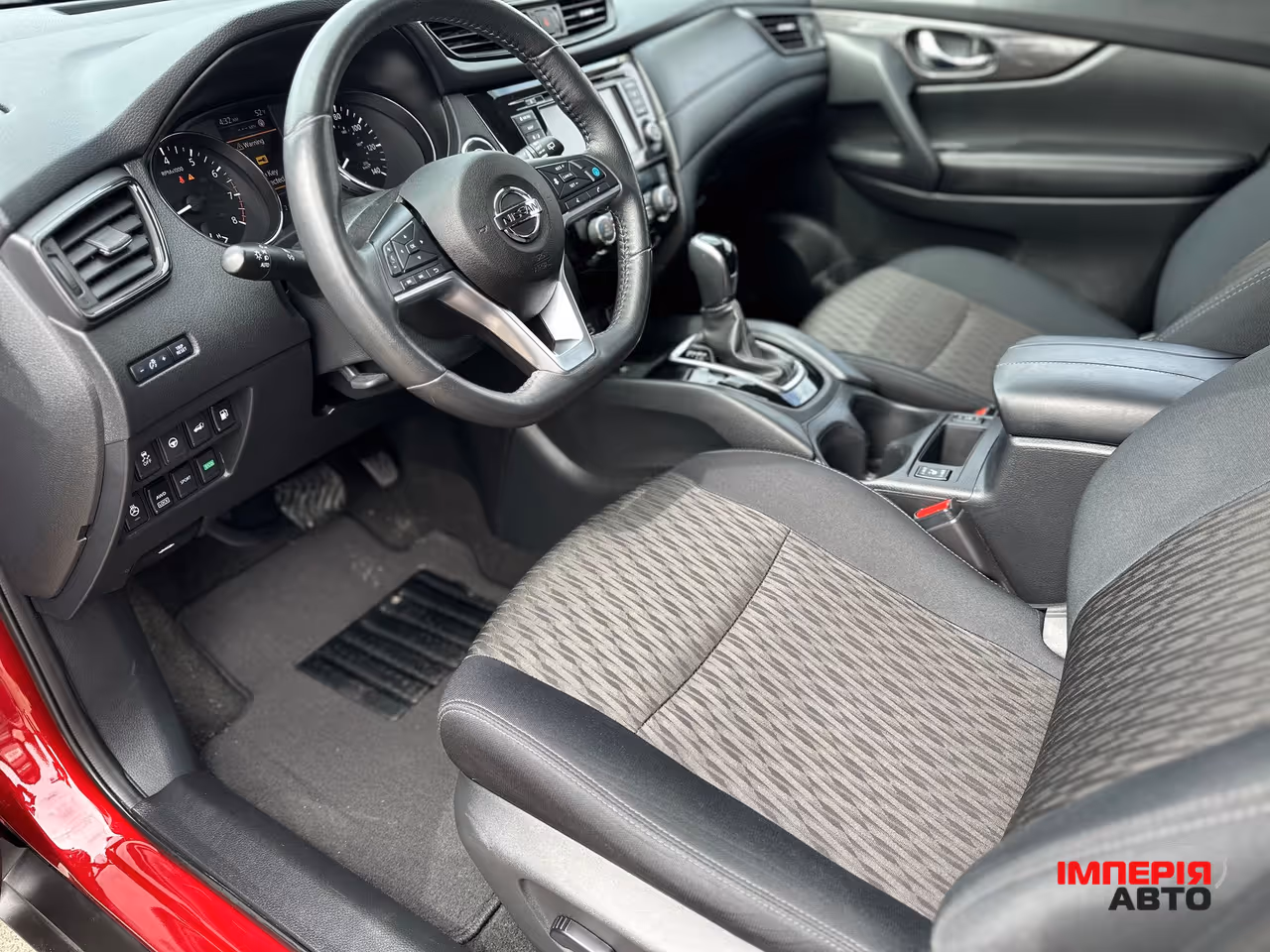 Nissan Rogue - фото 11