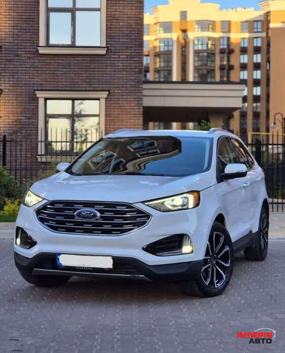 Ford Edge - фото 1