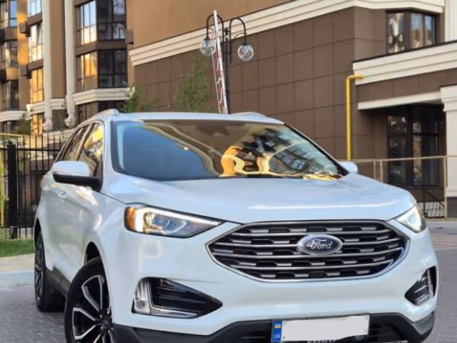 Ford Edge - фото 2