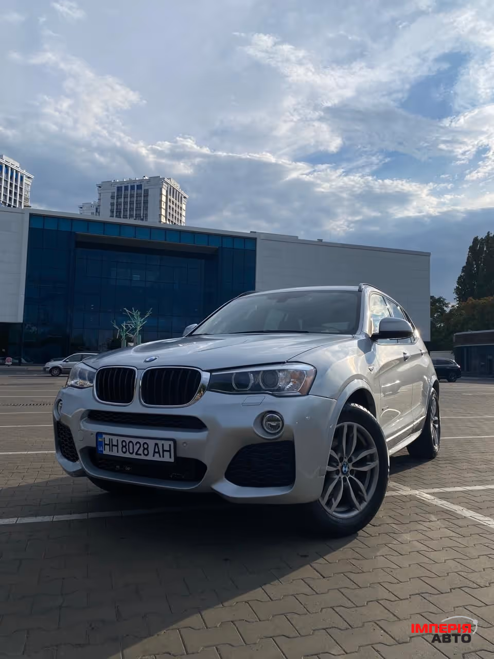 BMW X3 - фото 1