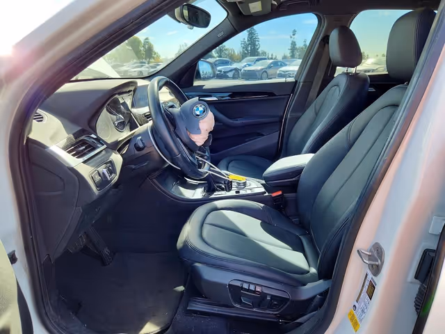 BMW X1 - фото 5
