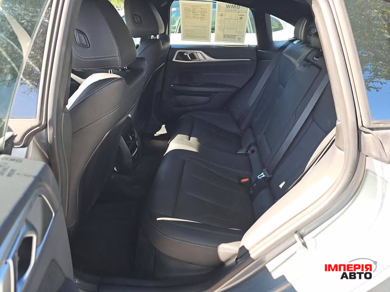 BMW i4 - фото 9