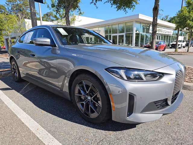 BMW i4 - фото 2