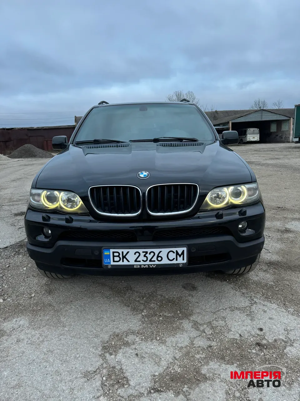 BMW X5 - фото 8
