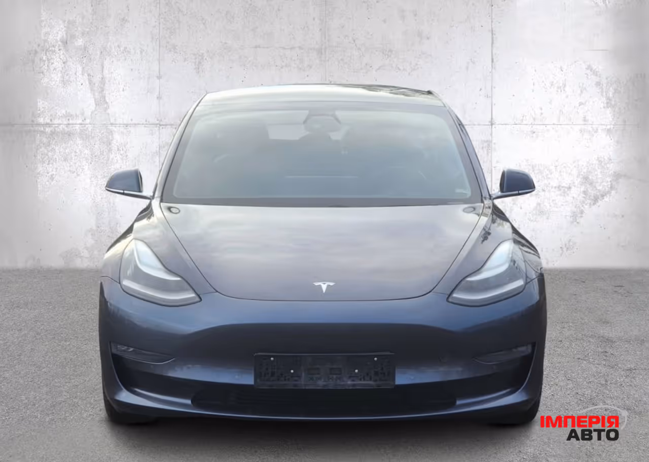 Tesla Model 3 - фото 6