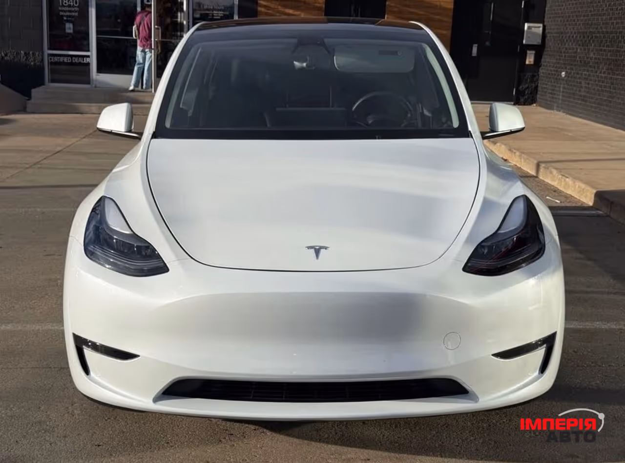 Tesla Model Y - фото 10