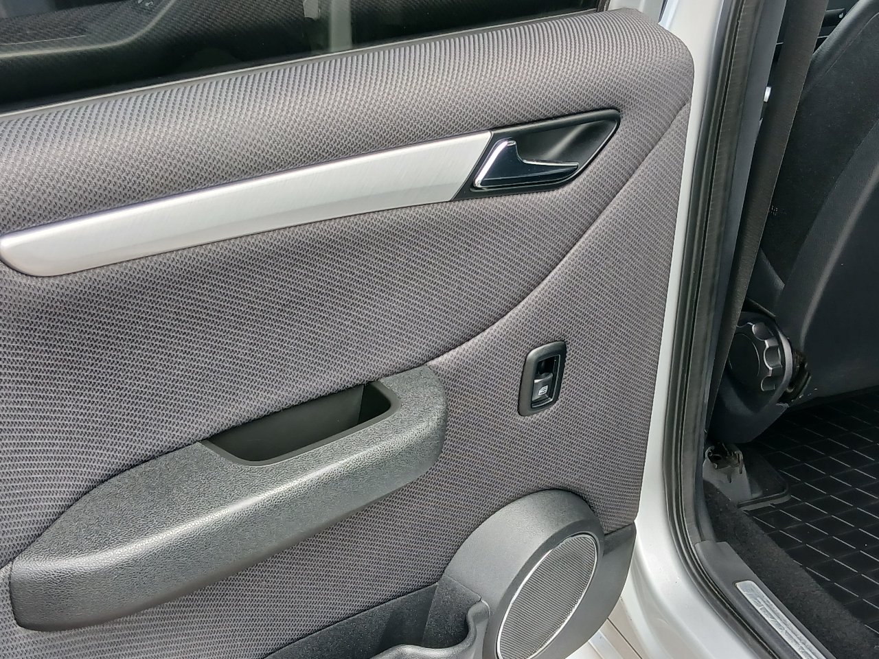 Mercedes-Benz B-Класс - фото 19