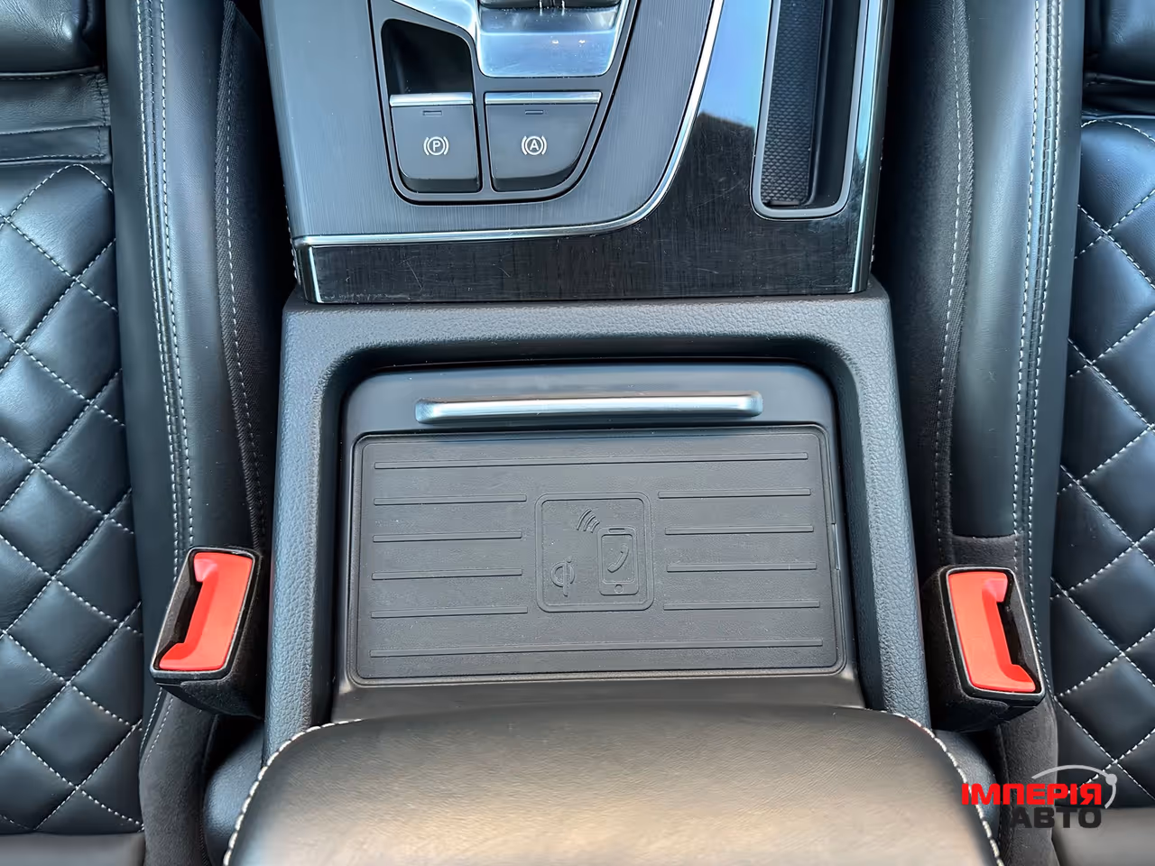 Audi Q5 - фото 12
