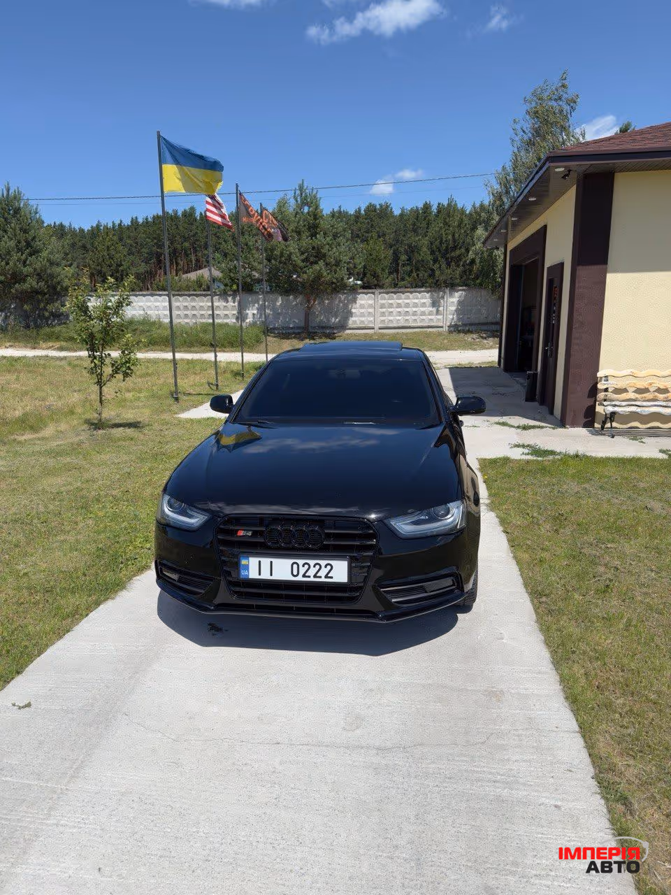 Audi A4 - фото 1