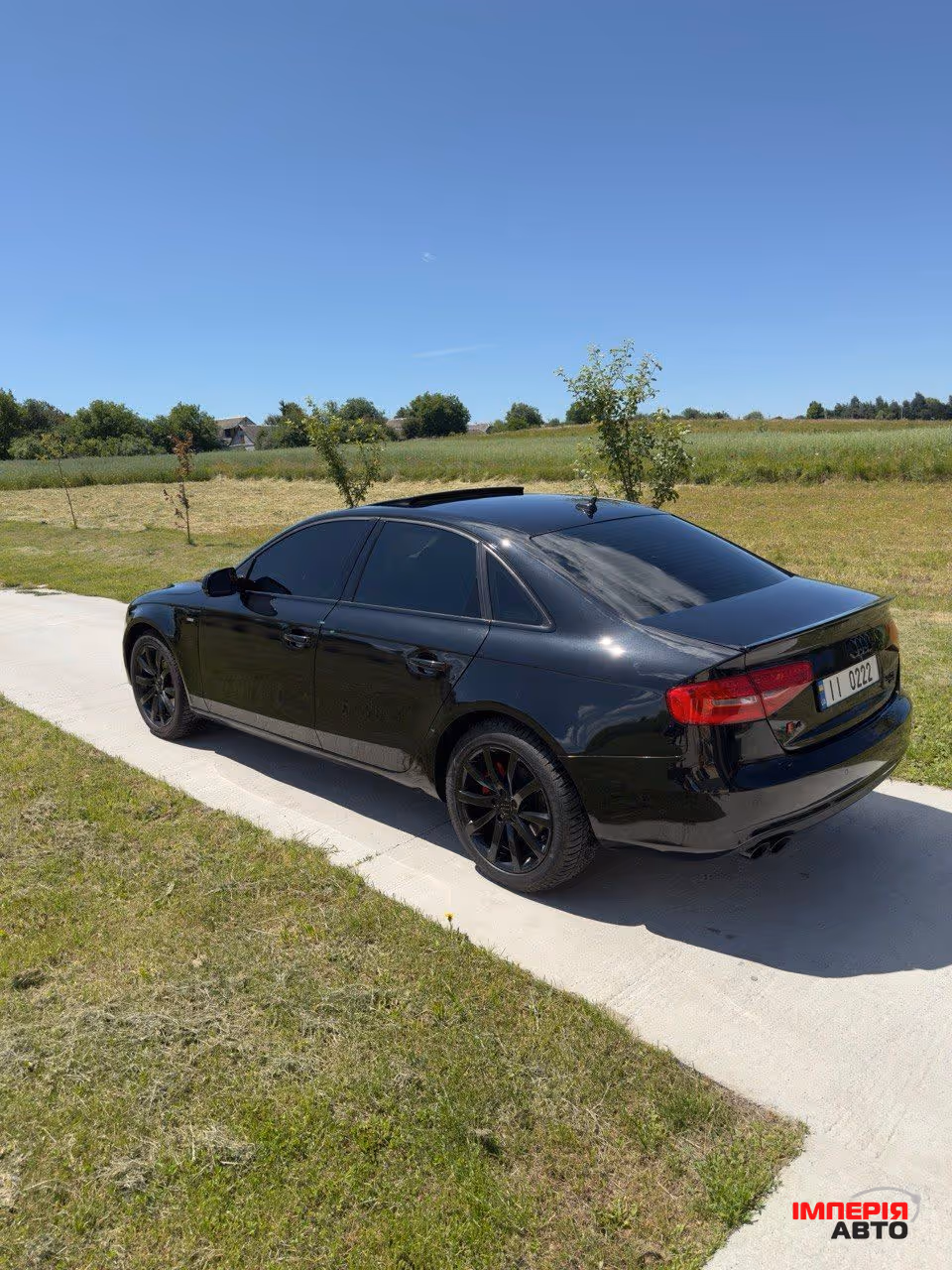 Audi A4 - фото 9
