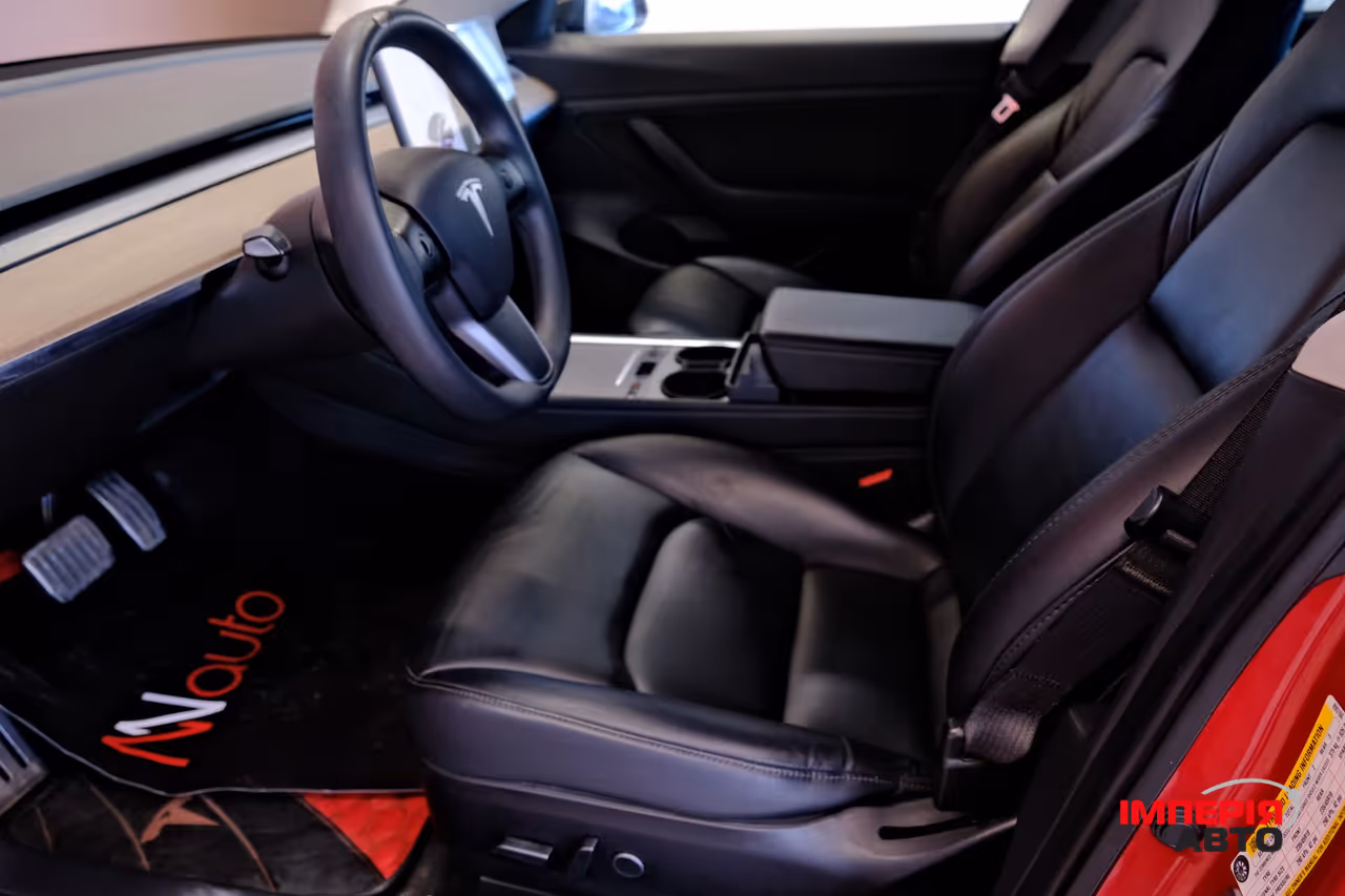 Tesla Model 3 - фото 7