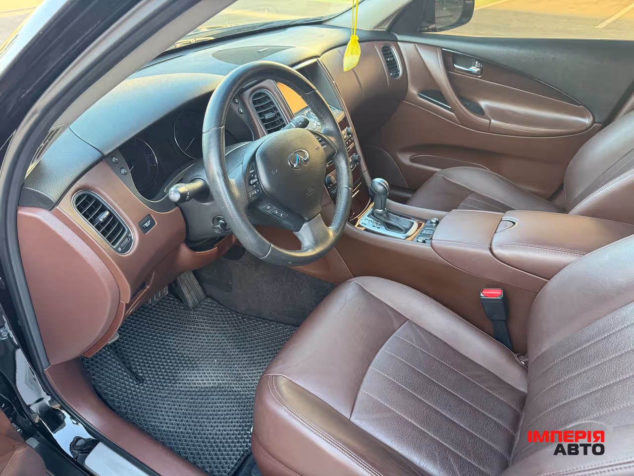 Infiniti QX50 - фото 8