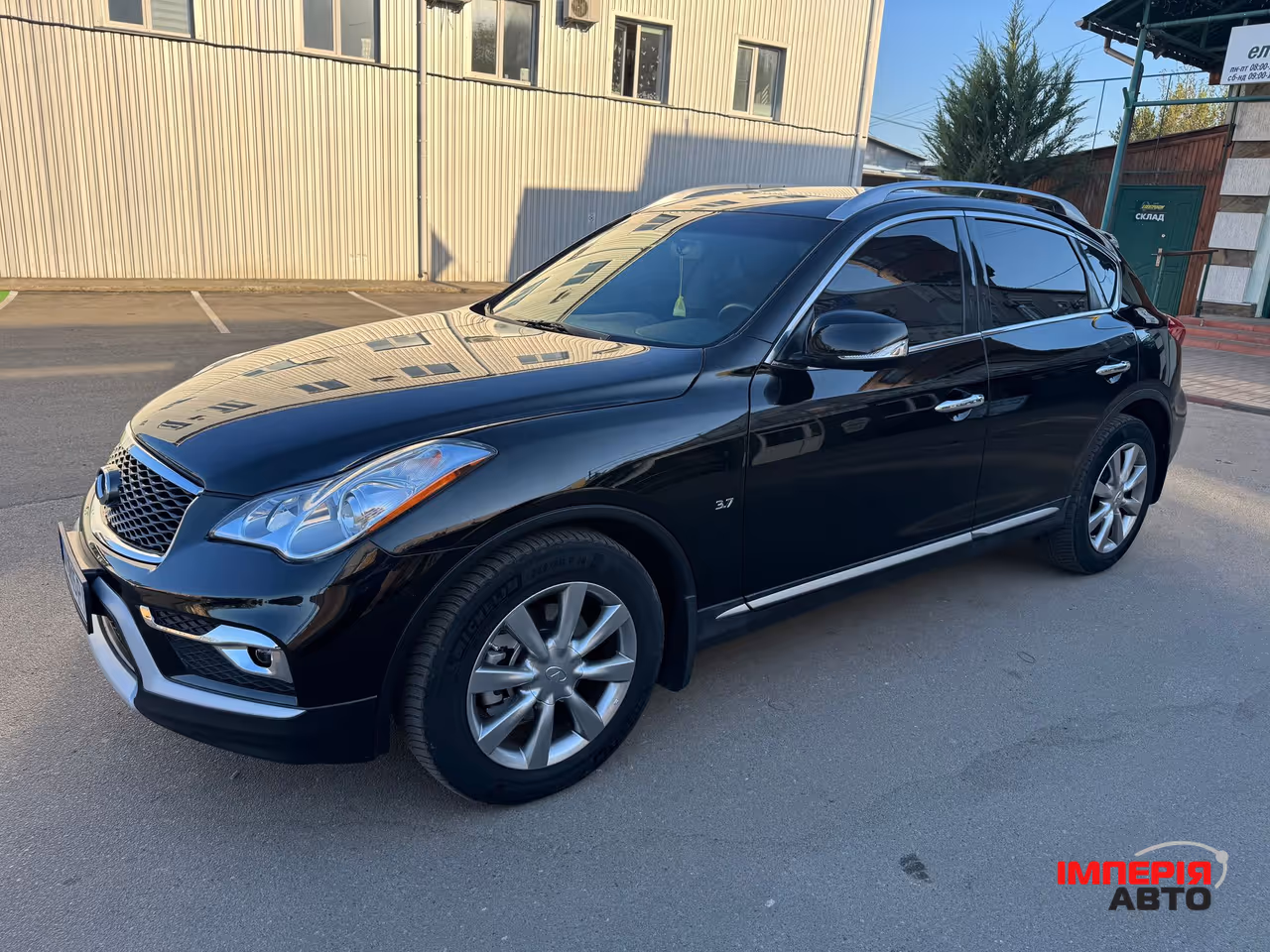 Infiniti QX50 - фото 2