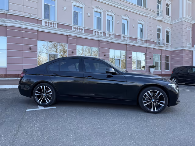BMW 3 серії - фото 3