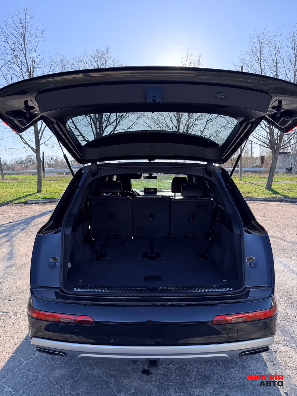 Audi Q7 - фото 3