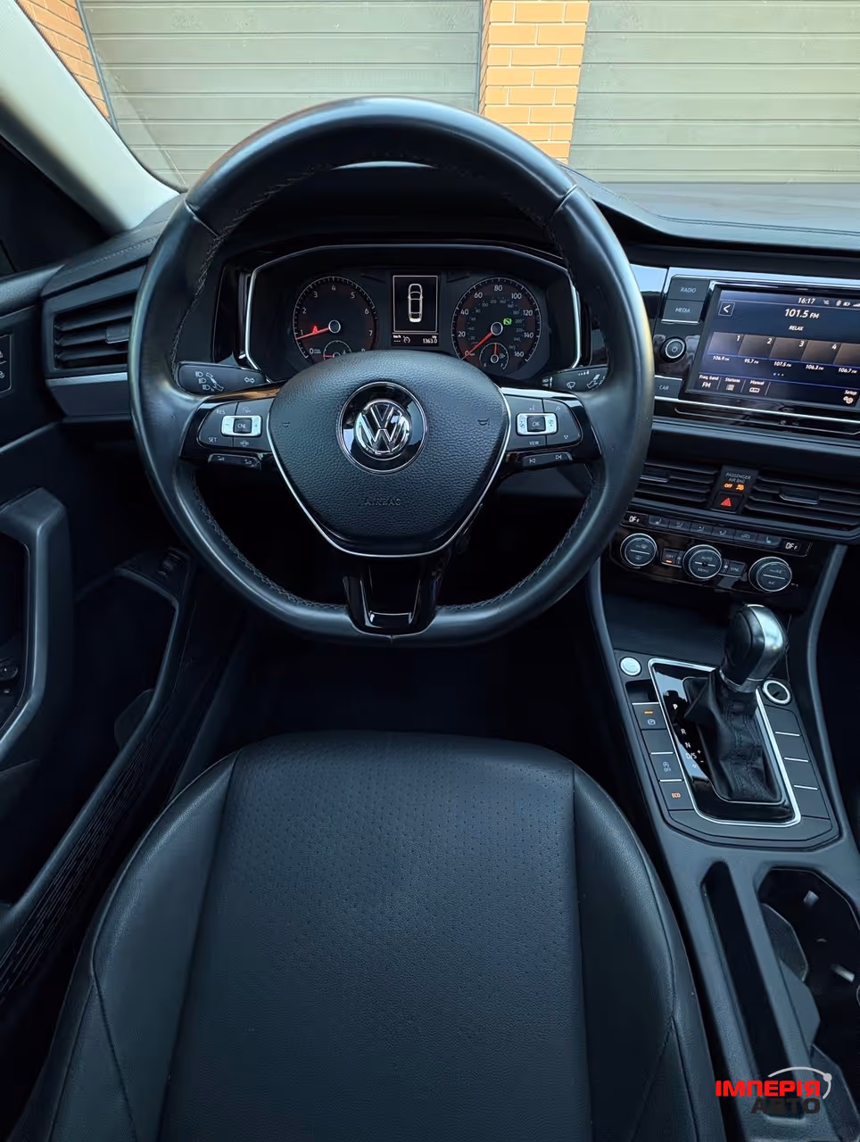 Volkswagen Jetta - фото 19