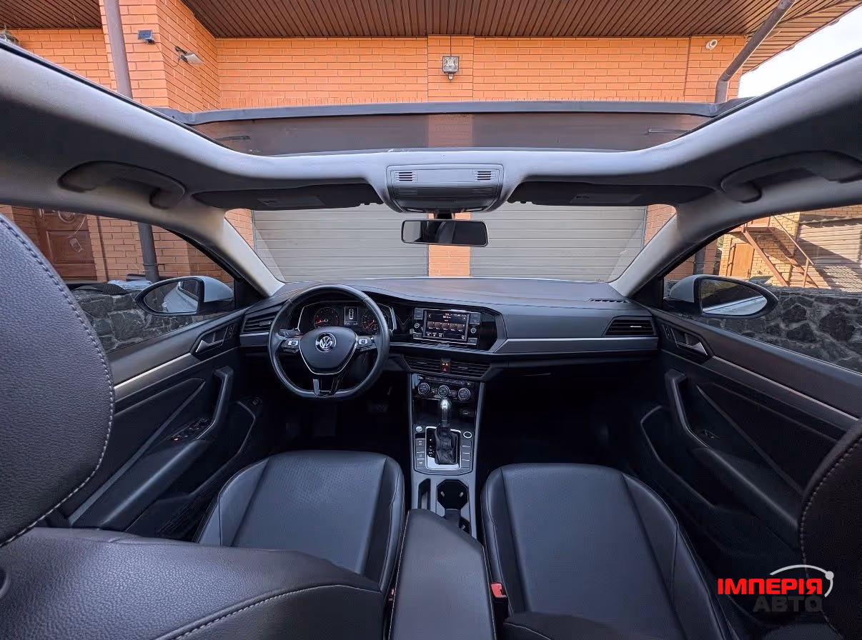 Volkswagen Jetta - фото 20