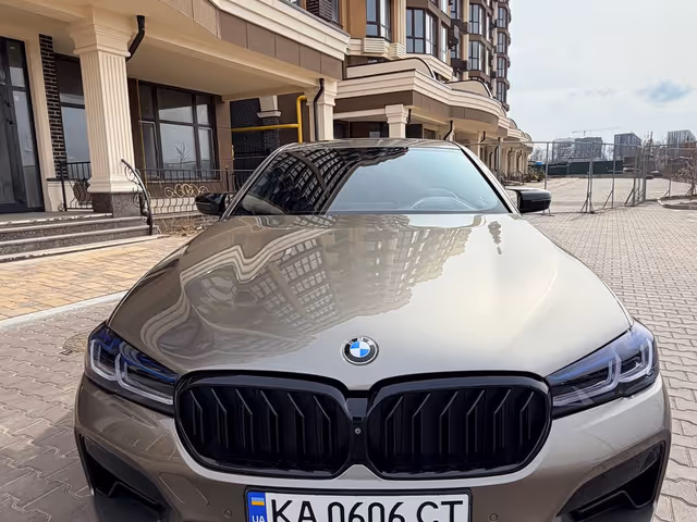 BMW 5 серії - фото 4