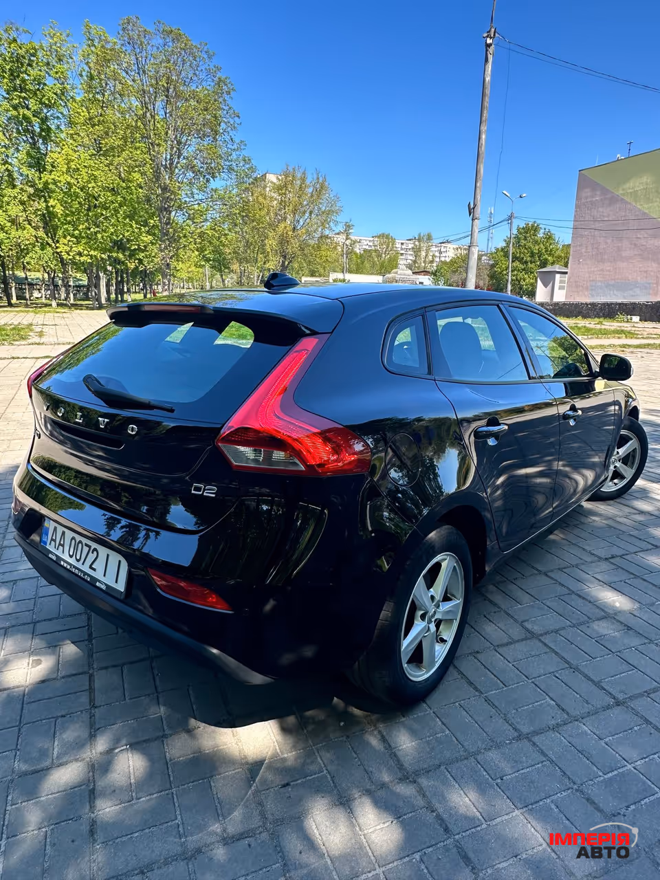Volvo V40 - фото 4