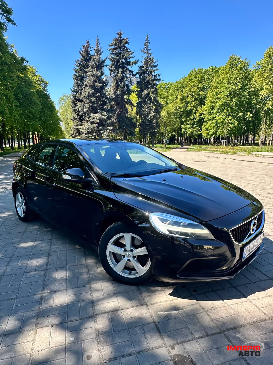 Volvo V40 - фото 3