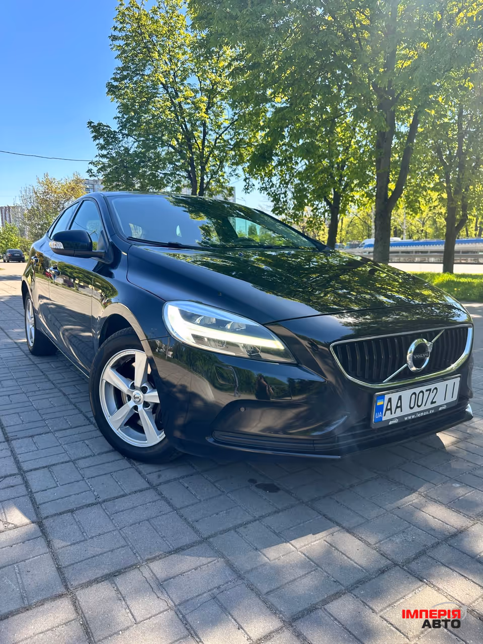 Volvo V40 - фото 9