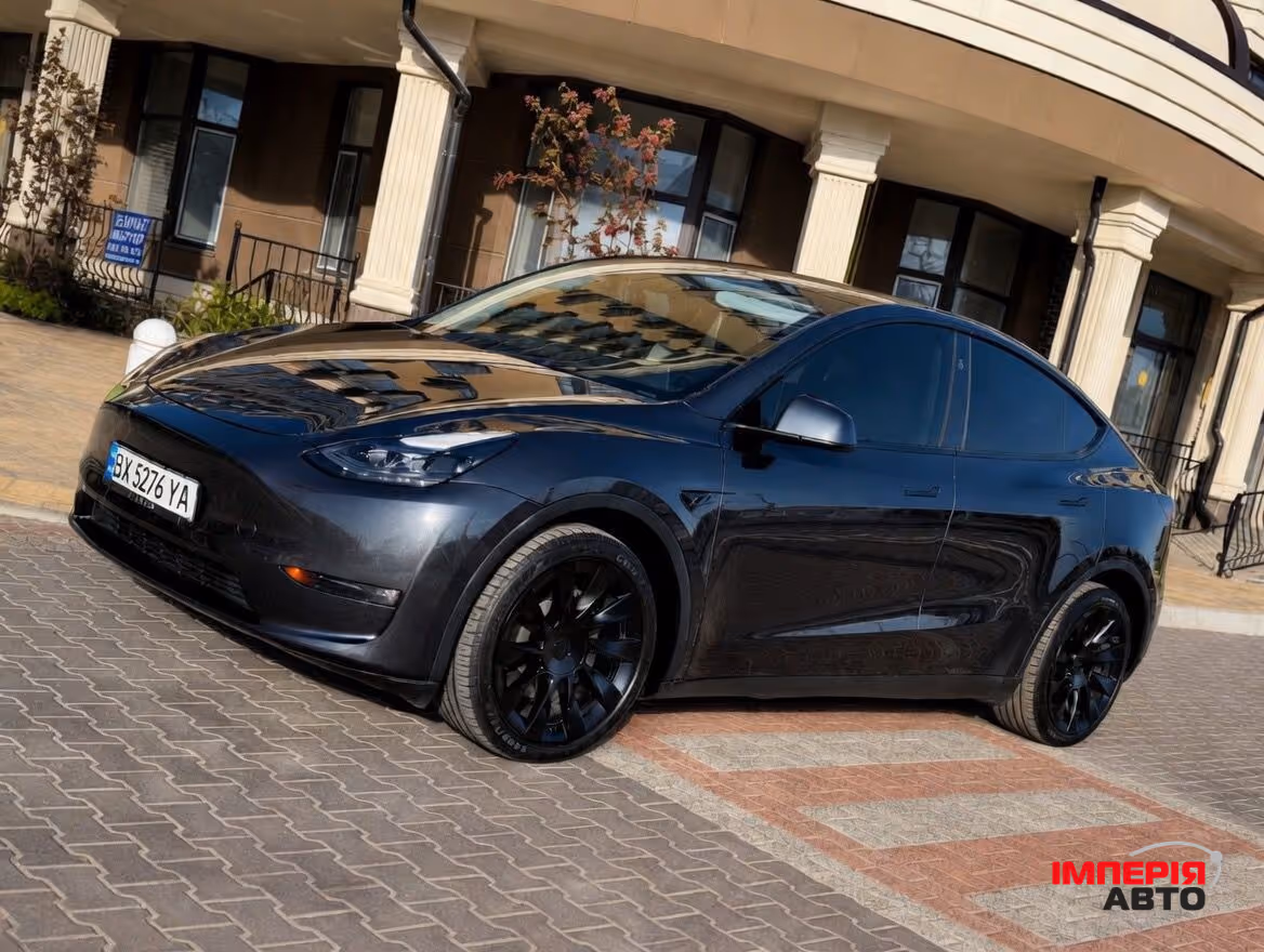 Tesla Model Y - фото 3