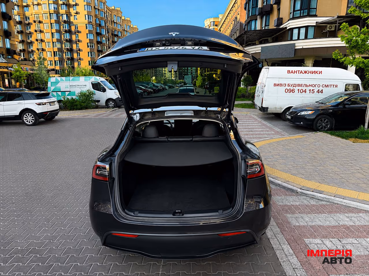 Tesla Model Y - фото 16