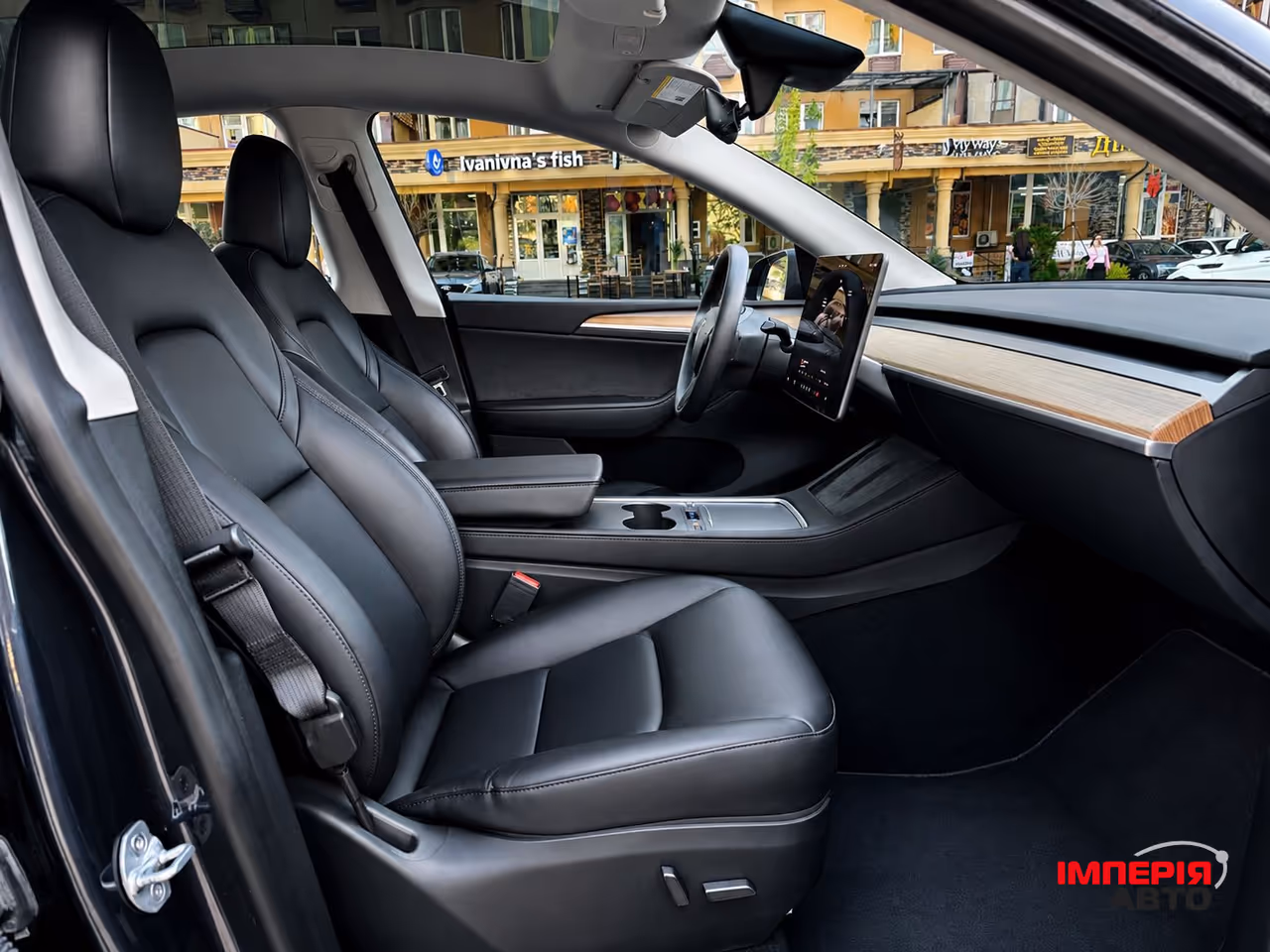 Tesla Model Y - фото 15