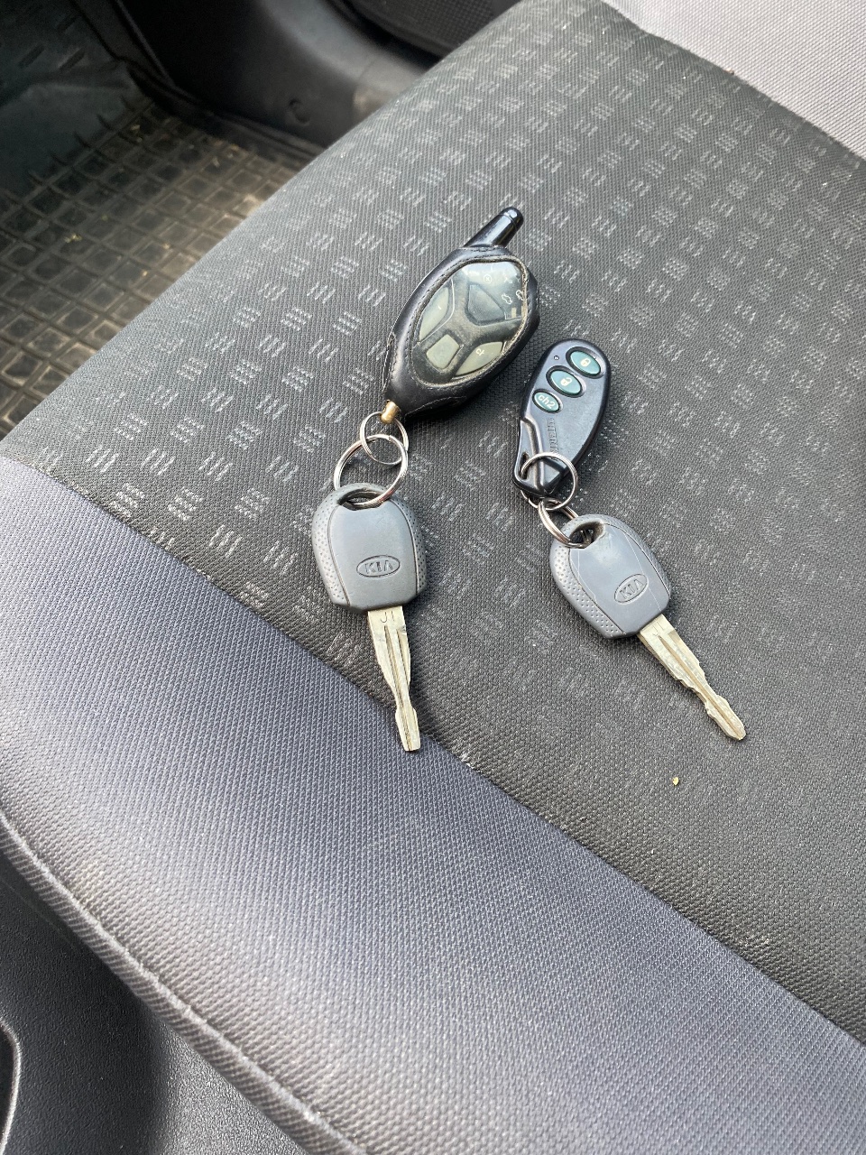 Kia Rio - фото 7