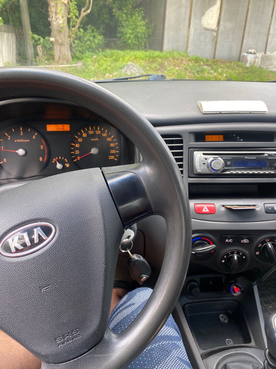 Kia Rio - фото 2