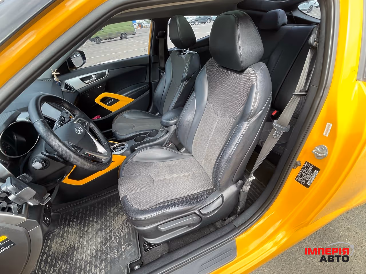 Hyundai Veloster - фото 20