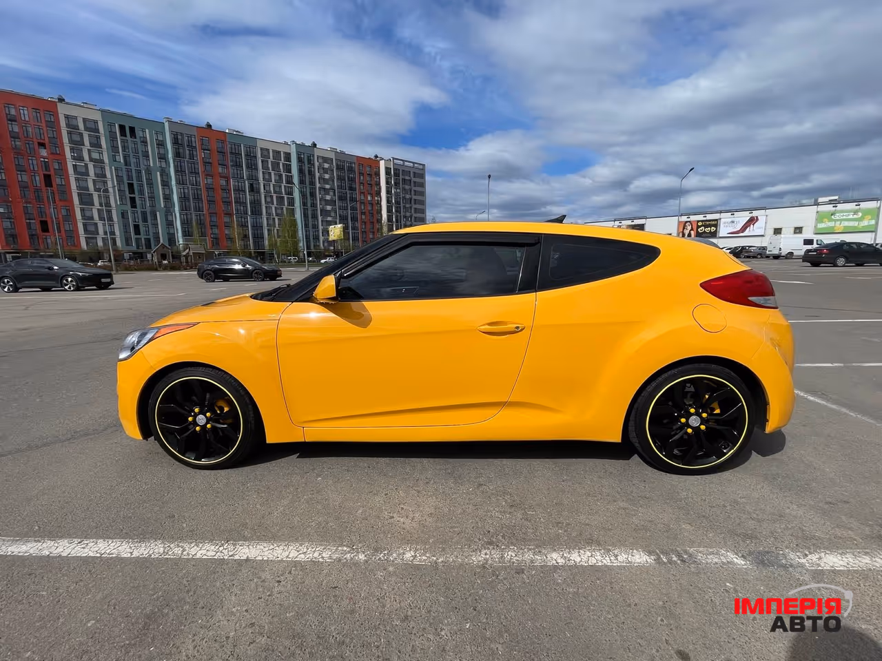 Hyundai Veloster - фото 4