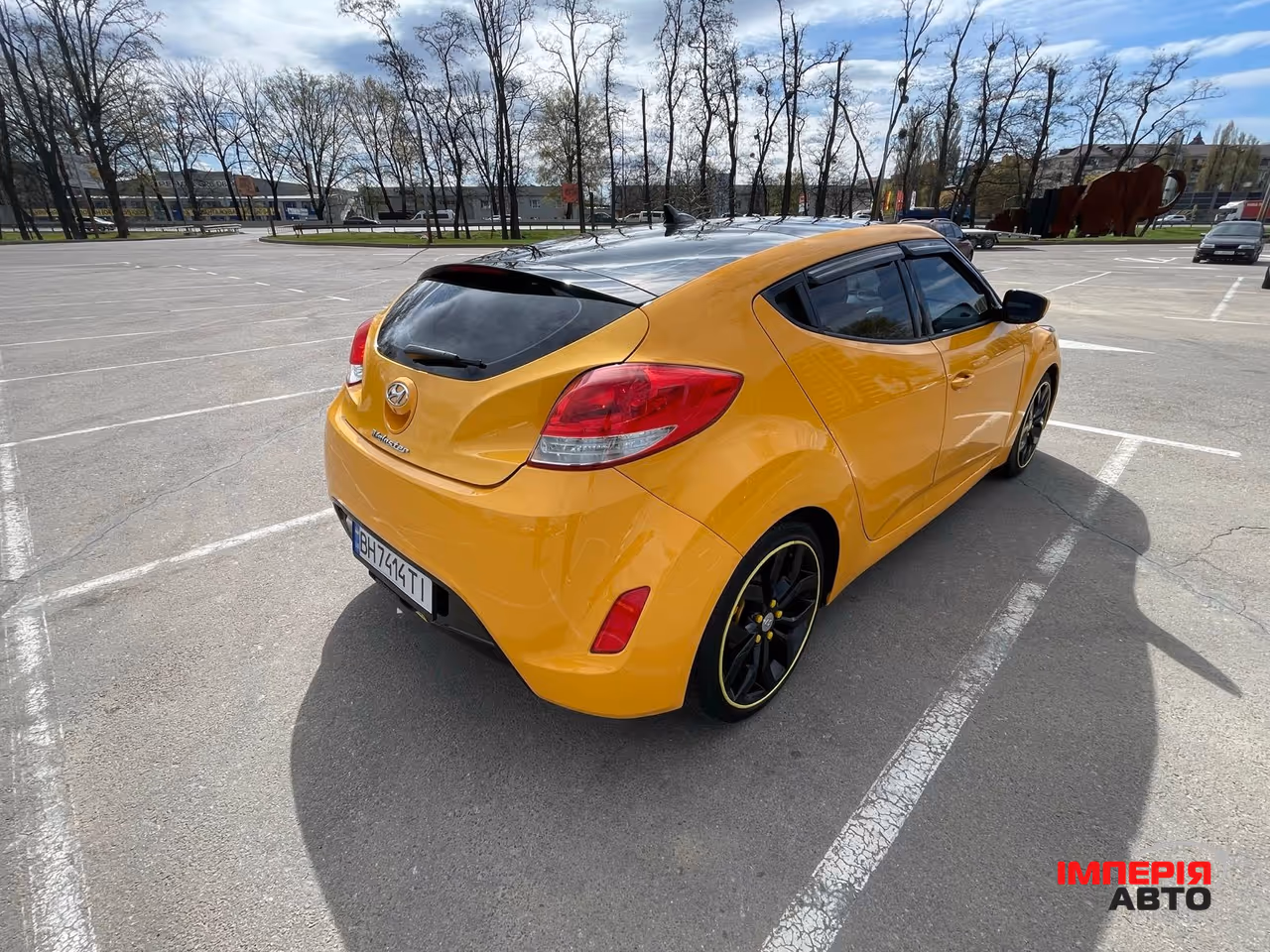 Hyundai Veloster - фото 10