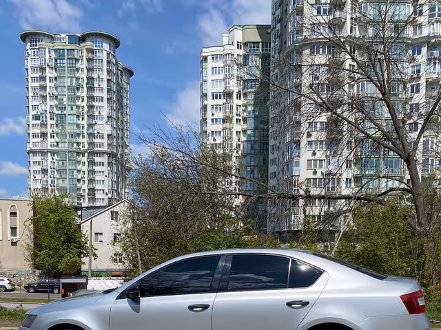 Skoda Octavia - фото 5