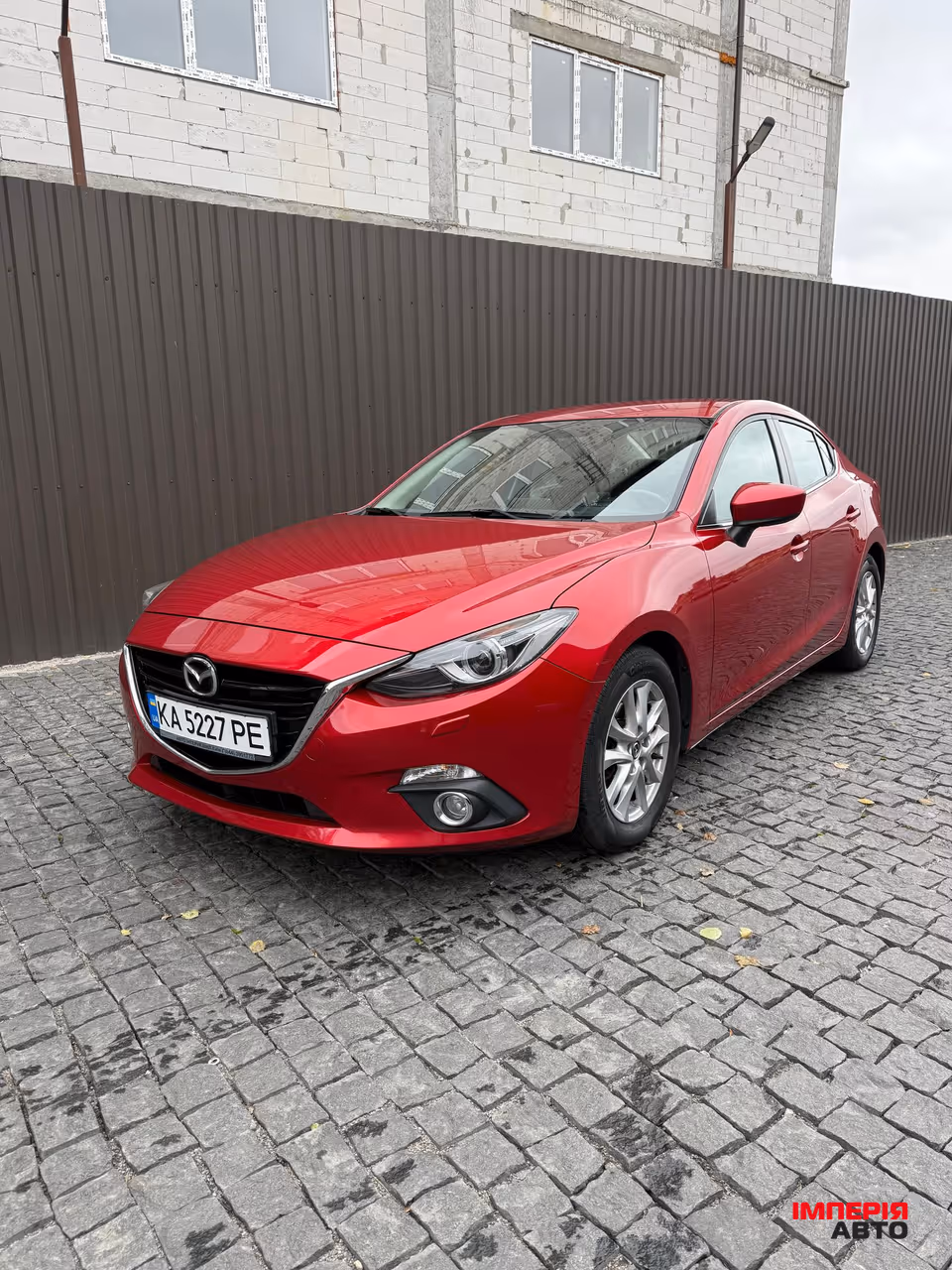 Mazda 3 - фото 2