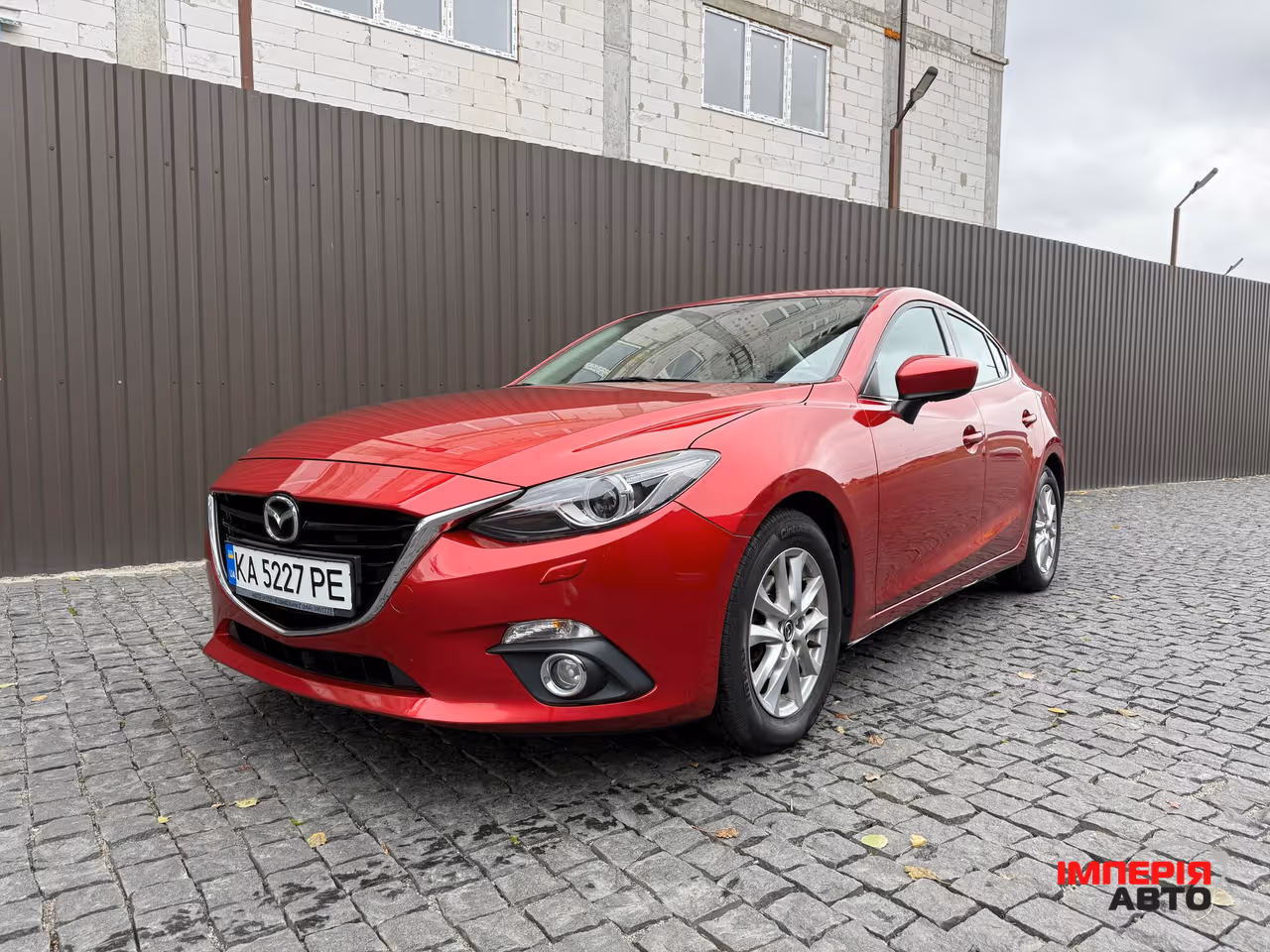 Mazda 3 - фото 3