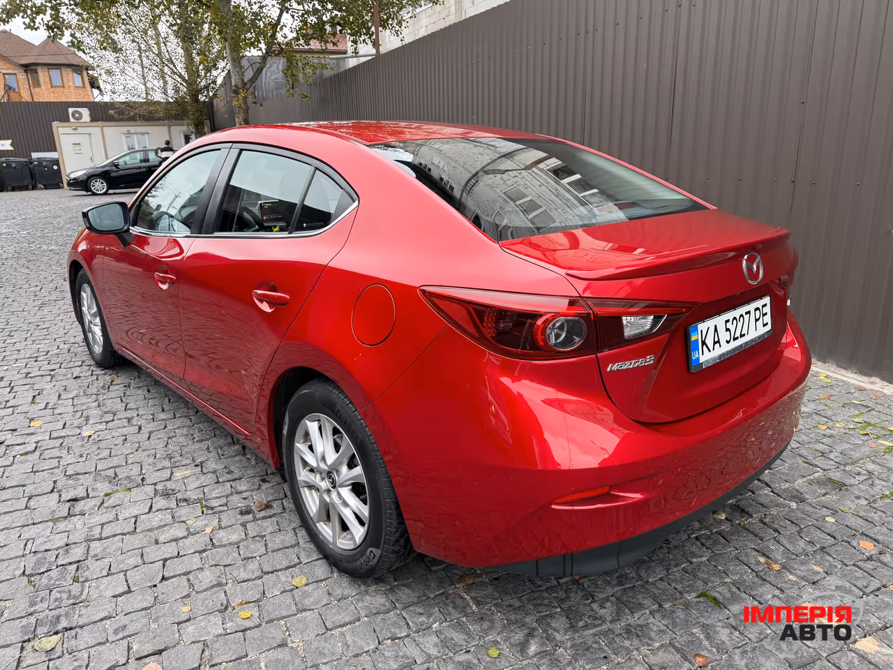 Mazda 3 - фото 5