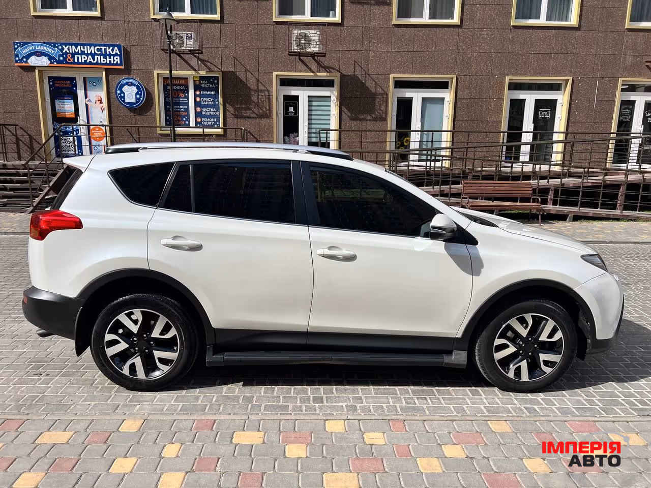 Toyota RAV4 - фото 22