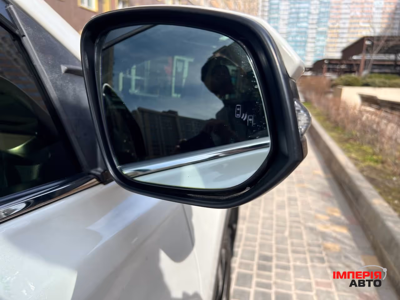 Toyota RAV4 - фото 31