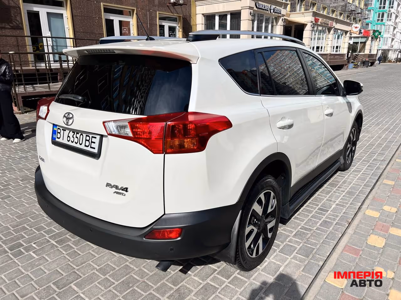 Toyota RAV4 - фото 24