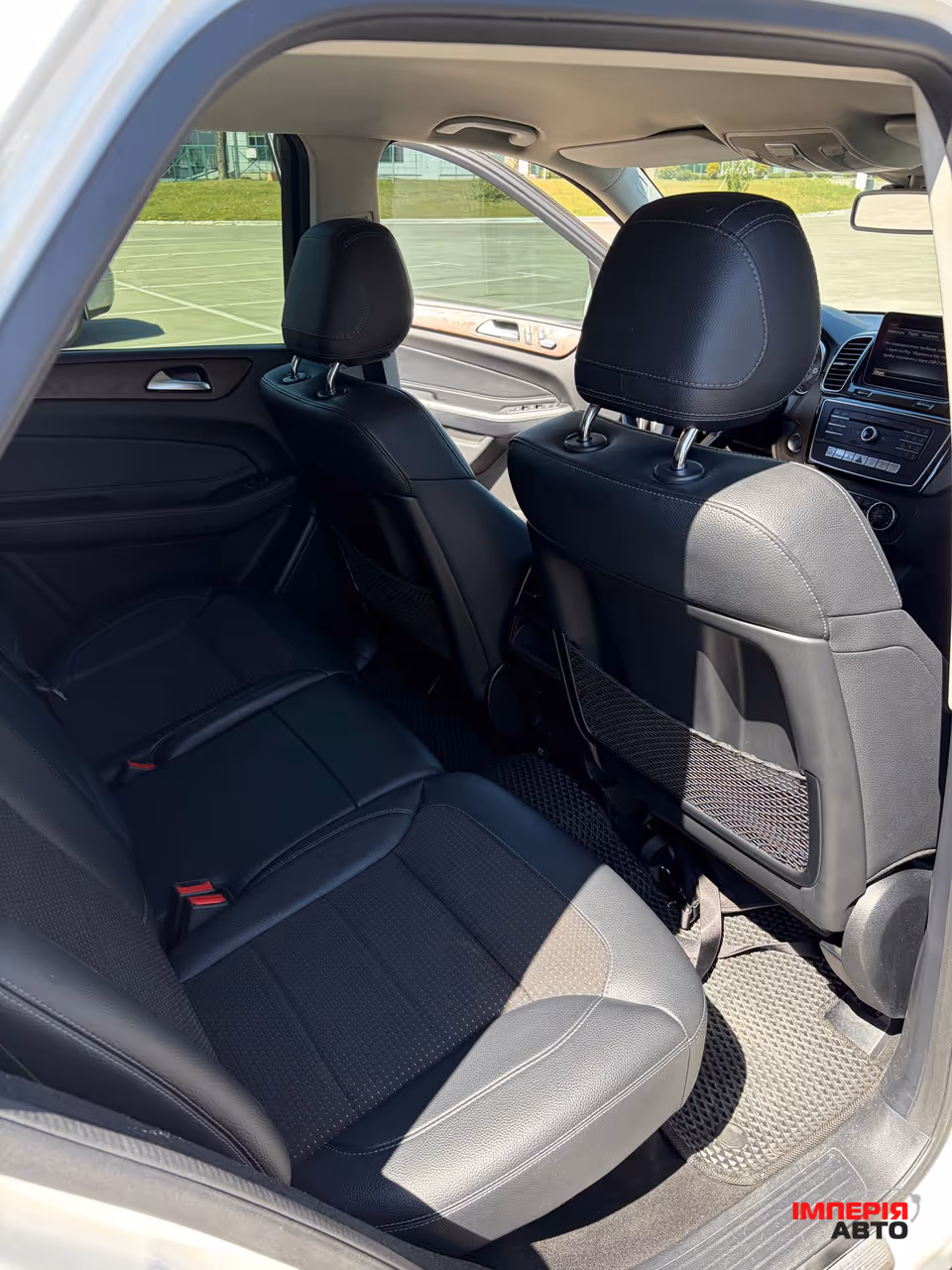 Mercedes-Benz GLE - фото 8