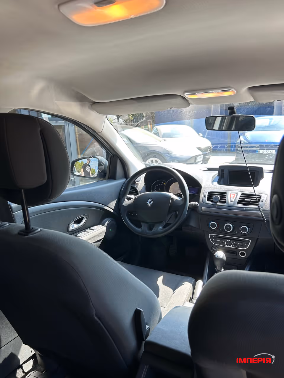Renault Megane - фото 13